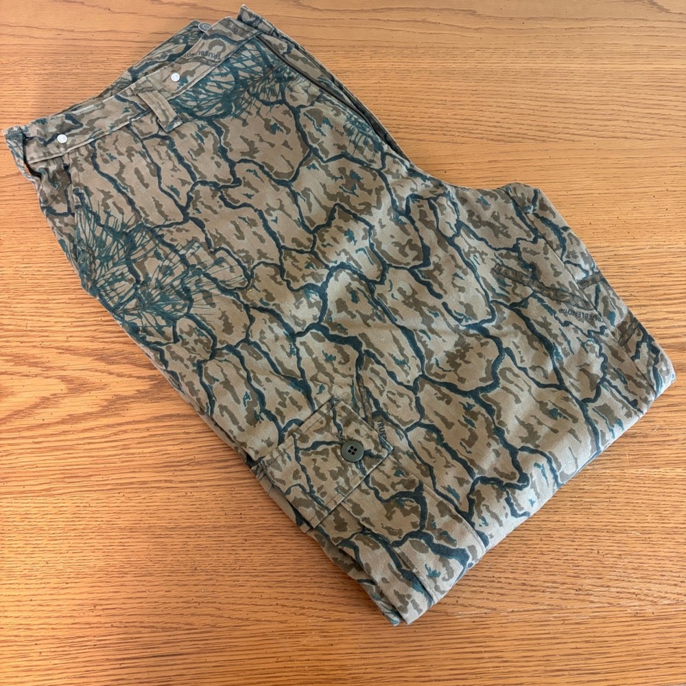 Vintage TrueBlend Camo Cargo Pants Mens 42x33 Made in USA Tree Bark Hunting